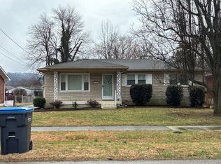 11803 Pierce Way, Louisville, KY 40272