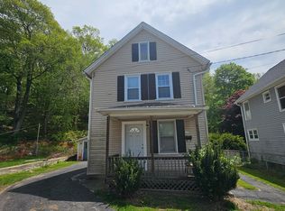 26 Smith St, Ansonia, CT 06401