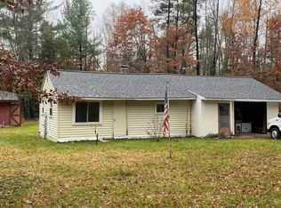 N7745 Enockson Ln, Crivitz, WI 54114