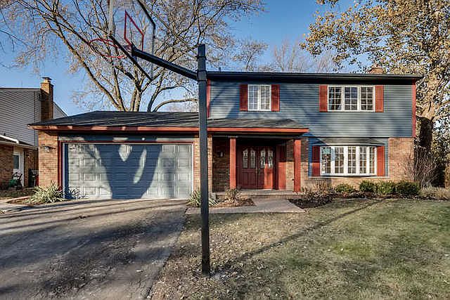 1st image of 208 W Noyes St