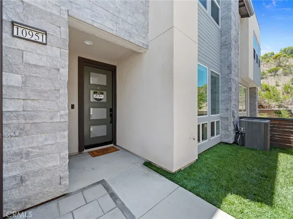 10951 Lotta Ct, San Diego, CA 92126