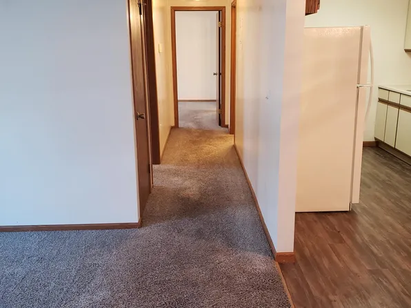 8338 Shields Dr, Saginaw, MI 48609