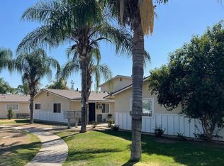 2030 E Ashcroft Ave #D, Fresno, CA 93726