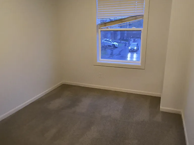 5809 NE 59th Ave — Photo 23