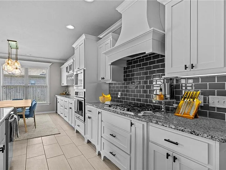 801 Bellmara Cir — Photo 8
