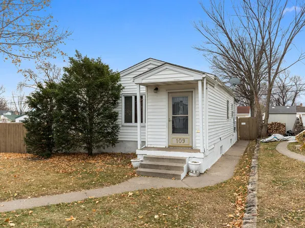 109 Richmond St W, South Saint Paul, MN 55075