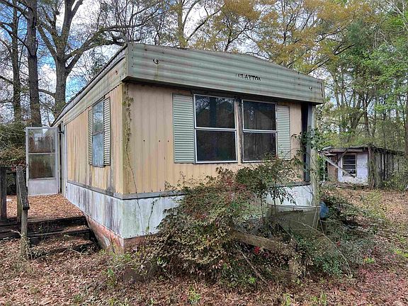 3rd image of 11094 Old Pee Dee Rd.