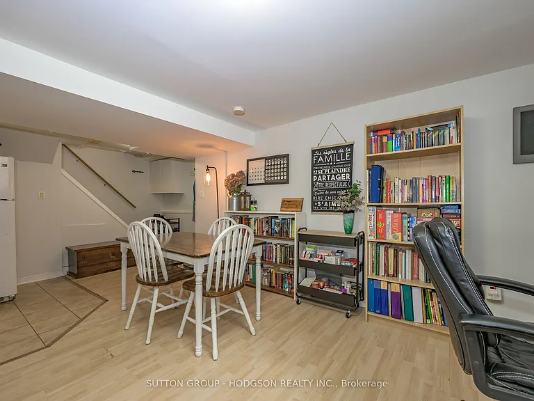 111 Lincoln Pl — Photo 5