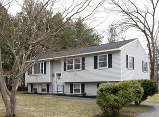 62 Lancaster Rd, Clinton, MA 01510