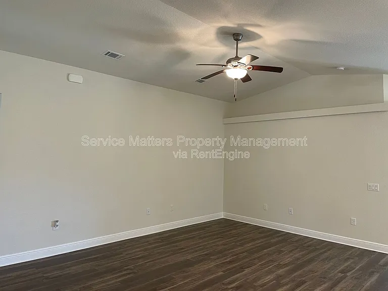 5184 Peach Dr — Photo 4