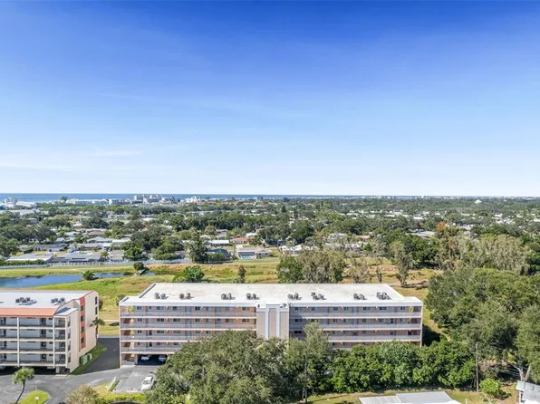 9510 Harbor Greens Way APT 305, Seminole, FL 33776