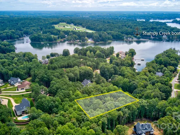 512 Kenway Loop, Mooresville, NC 28117