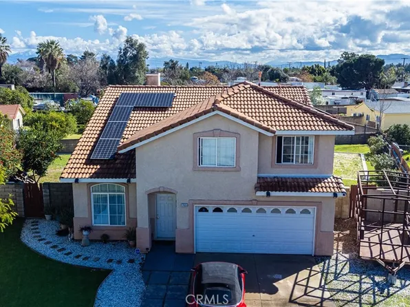 17935 Dianthus Ave, Fontana, CA 92335