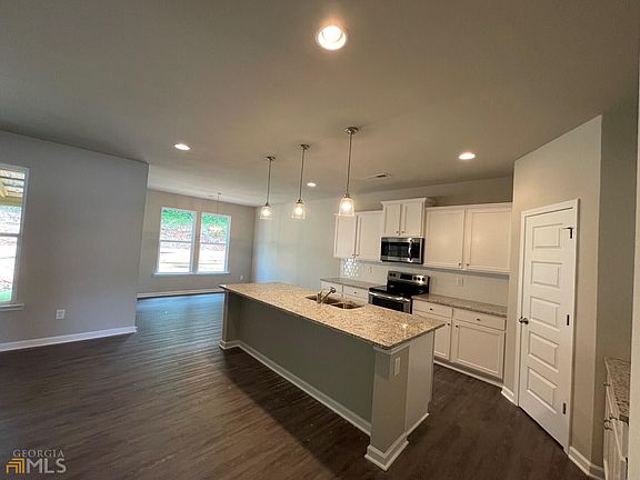 2nd image of 149 Courtney Leigh Ln