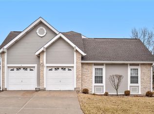 4 Shaelah Dr #7, Saint Charles, MO 63304