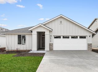 6715 W Redwood Creek Dr, Meridian, ID 83646
