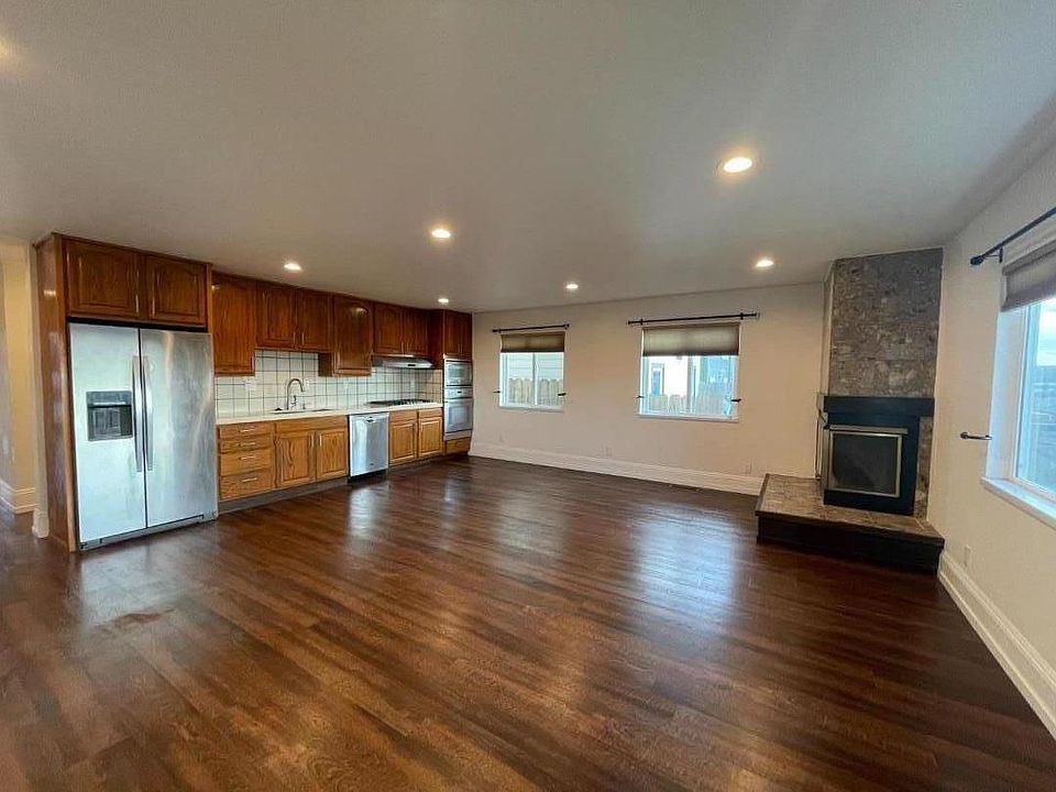 1st image of 228 Abbot Ave #A