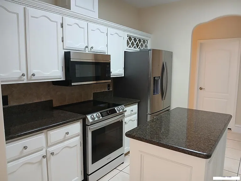 1514 Christian Cir — Photo 19