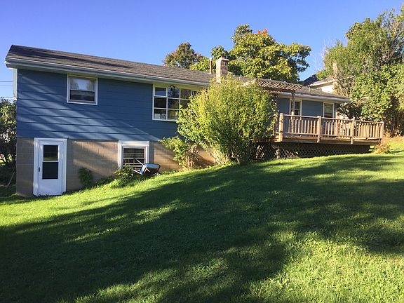 3rd image of 103 Vermont St