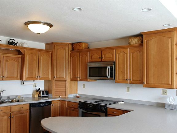 3rd image of 103 La Vista Dr