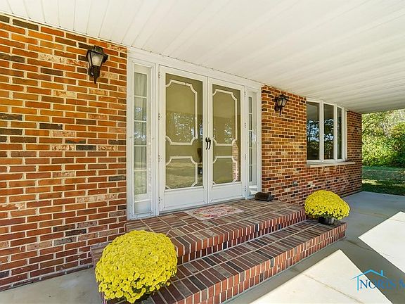 5th image of 21691 Township Road 154