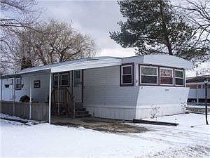1st image of 4 Highridge Ter