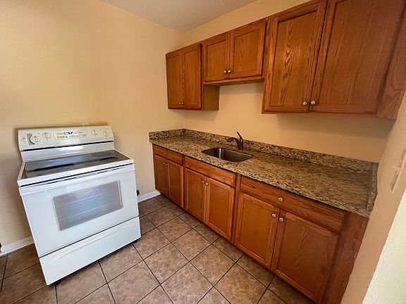 2nd image of 182 W 34th St #2