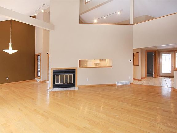 4th image of 4317 Trout Lilly Ln