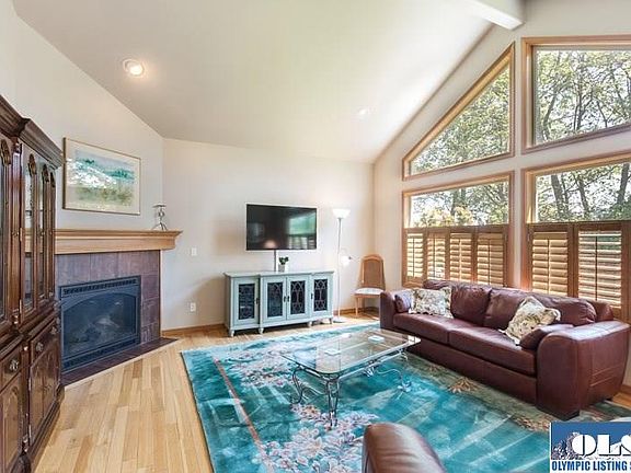 5th image of 20 E Aspen Creek Ct