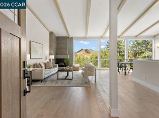 16 Sunnyside Ct, Orinda, CA 94563