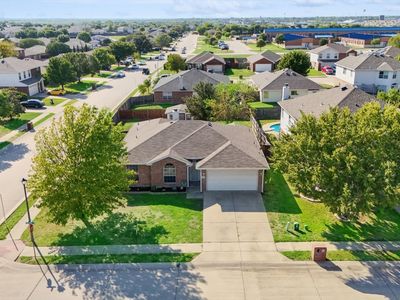 123 Palomino Ln, Krum, TX, 76249