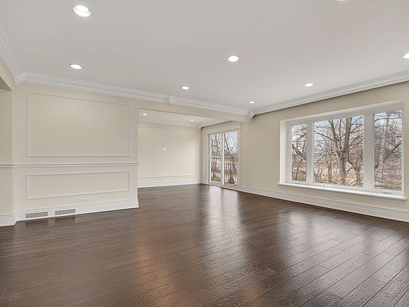 5th image of 491 Old Surrey Rd APT B