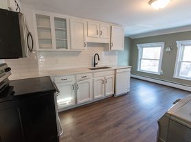2 Mill St, Exeter, NH