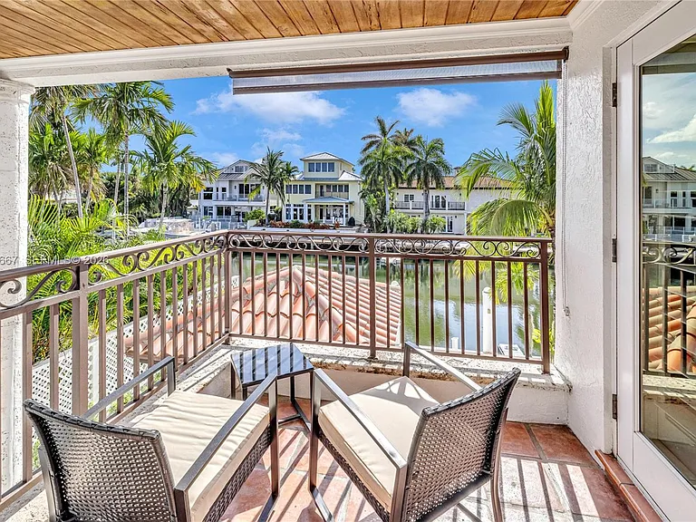 625 Poinciana Dr — Photo 44