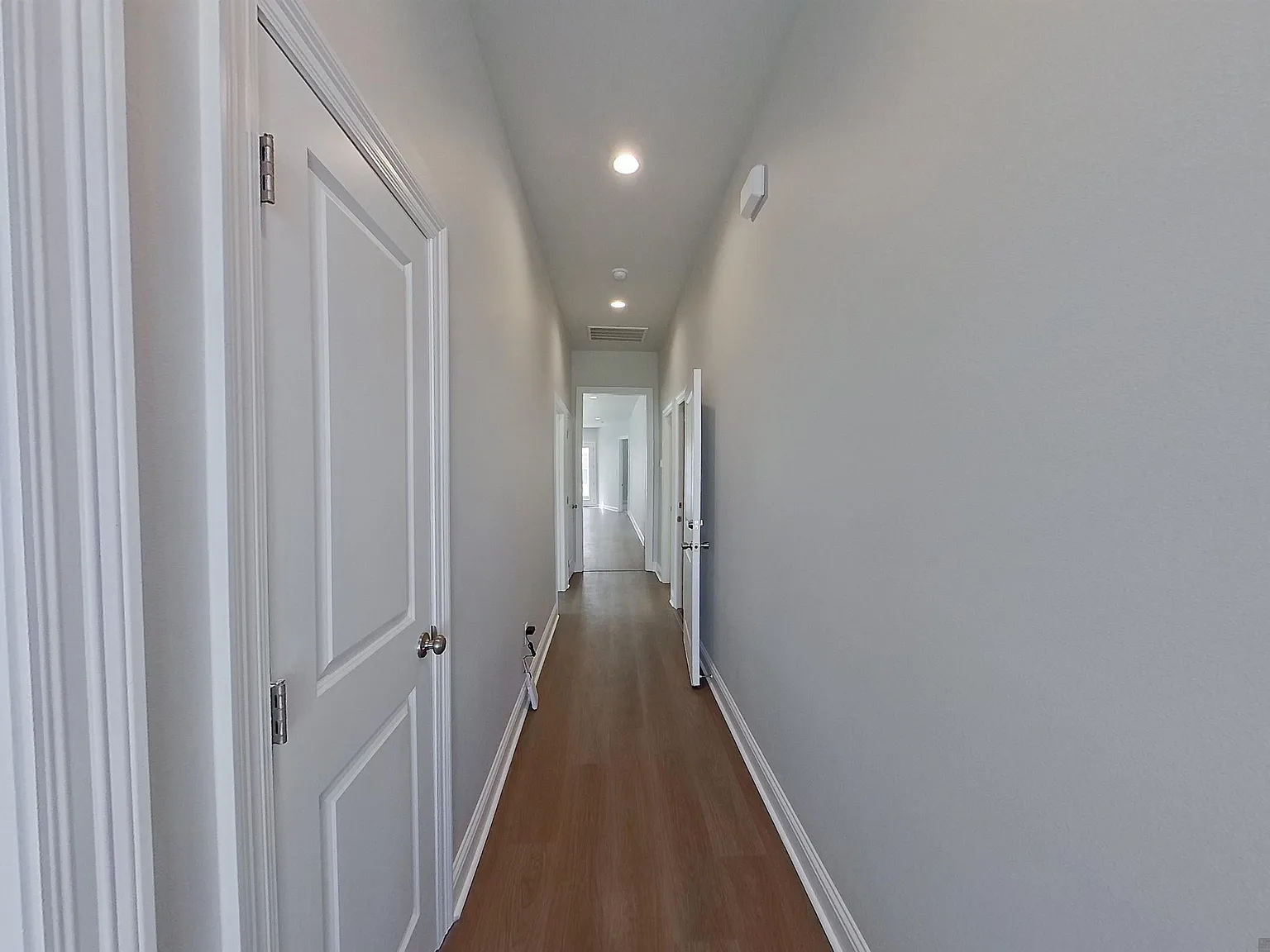 3 bed, 1505 sqft, $1,925 — Photo 2