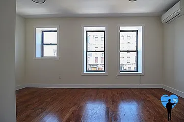 Rented by Next Door Realty NYC
