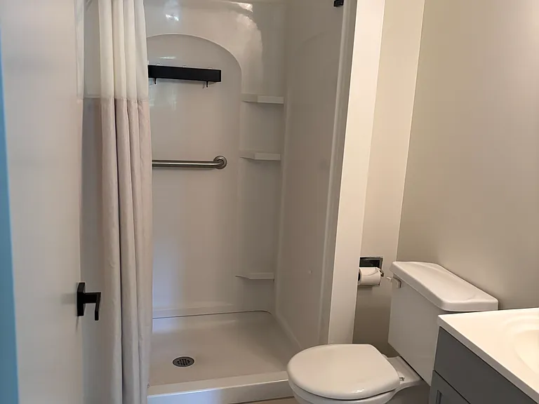 2324 Spain Dr — Photo 7