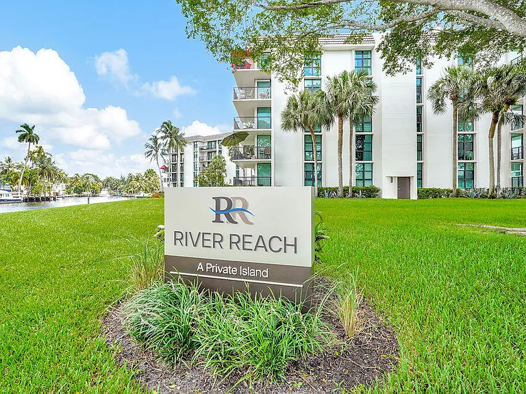 1201 River Reach Dr #207 — Photo 38