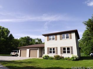1164 Lake Lola Ave, Greenville, IL 62246