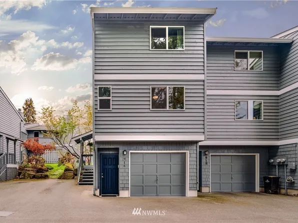 916 N 165th St #7, Shoreline, WA 98133