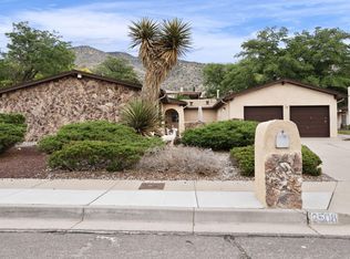 2508 Punta De Vista Dr NE, Albuquerque, NM 87112