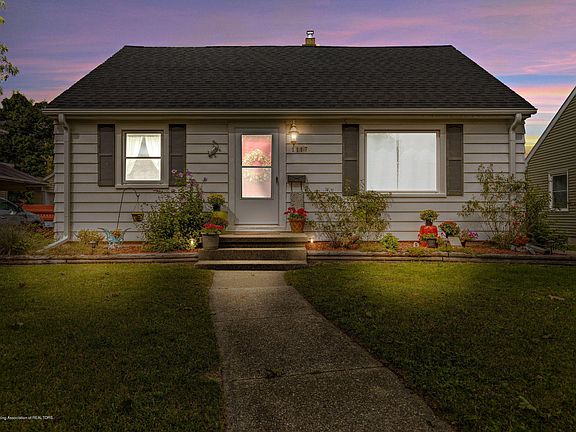 2nd image of 1117 Lincoln Ave