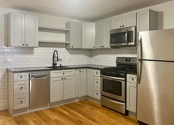 Rented by Corcoran | media 15