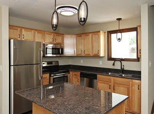 13750 Heywood Ct, Apple Valley, MN 55124