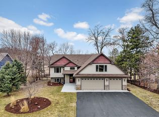 30098 Foxtail Ln, Stacy, MN 55079