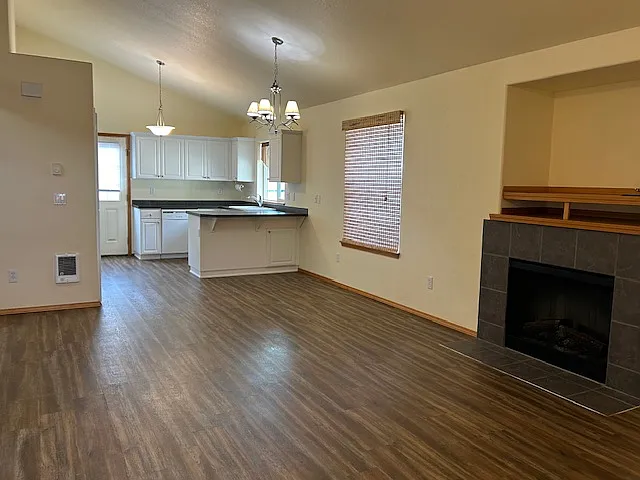 145 S Quadrant St — Photo 5