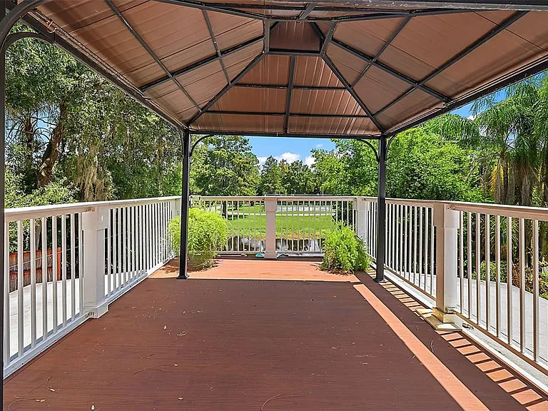 507 Lakeshore Dr — Photo 34