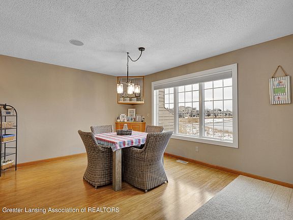 3rd image of 1681 E Harbour Towne Cir #121
