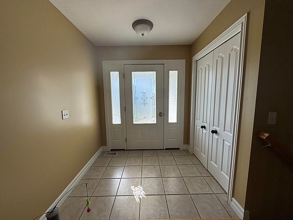 5th image of 1112 Zachary St