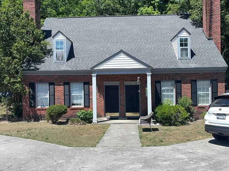 1101 Hulon Ln — Photo 1
